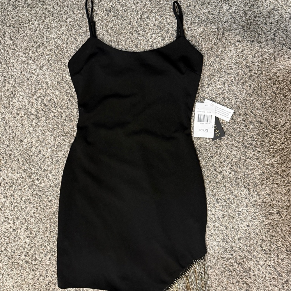 Chic Black Mini Dress with Chain Accent